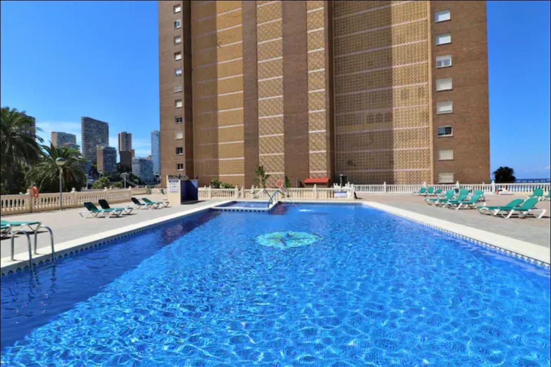 Precioso Apartamento A Estrenar En Primera Linea De Playa Benidorm Exteriör bild