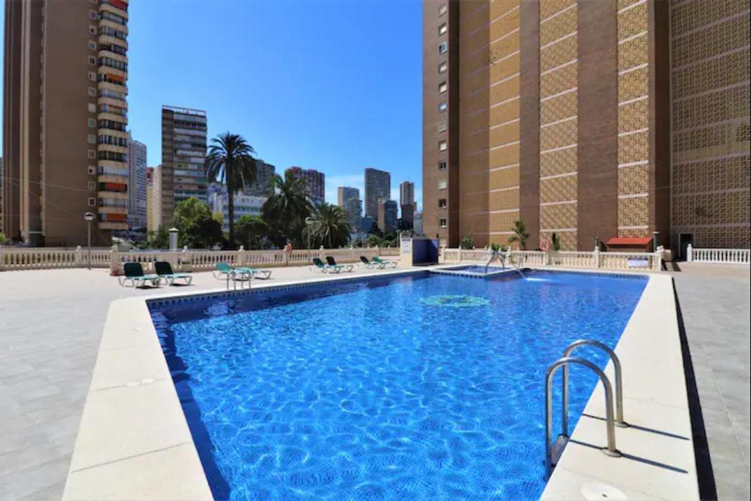 Precioso Apartamento A Estrenar En Primera Linea De Playa Benidorm Exteriör bild