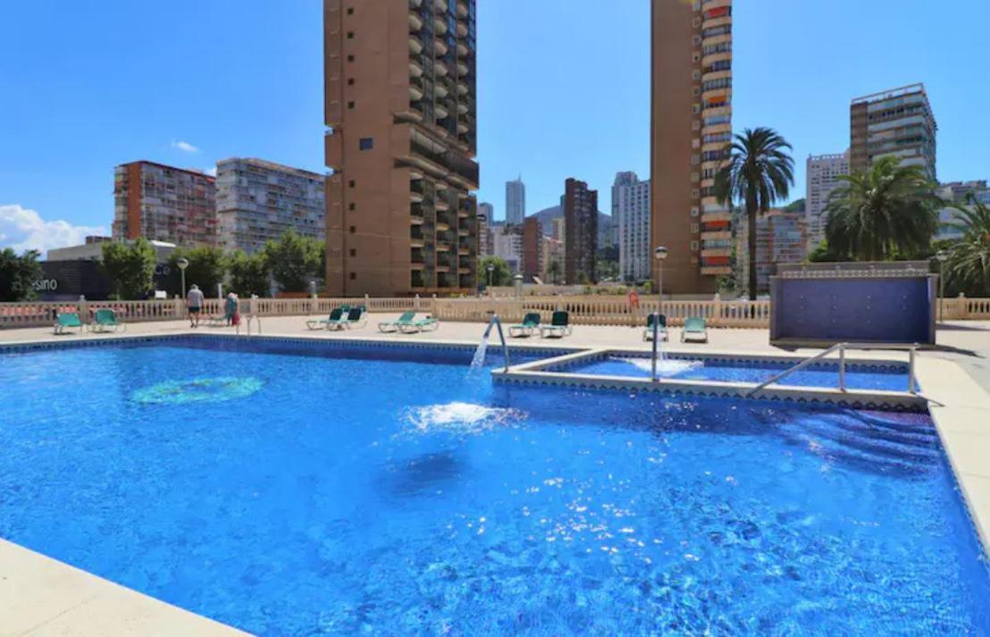 Precioso Apartamento A Estrenar En Primera Linea De Playa Benidorm Exteriör bild