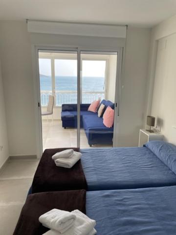 Precioso Apartamento A Estrenar En Primera Linea De Playa Benidorm Exteriör bild